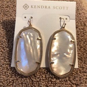 New, never worn. Kendra Scott earrings
